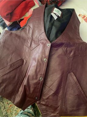 Vintage Burgundy Leather Vest - Unbranded